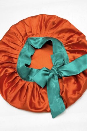 Lewa Satin Band Bonnet